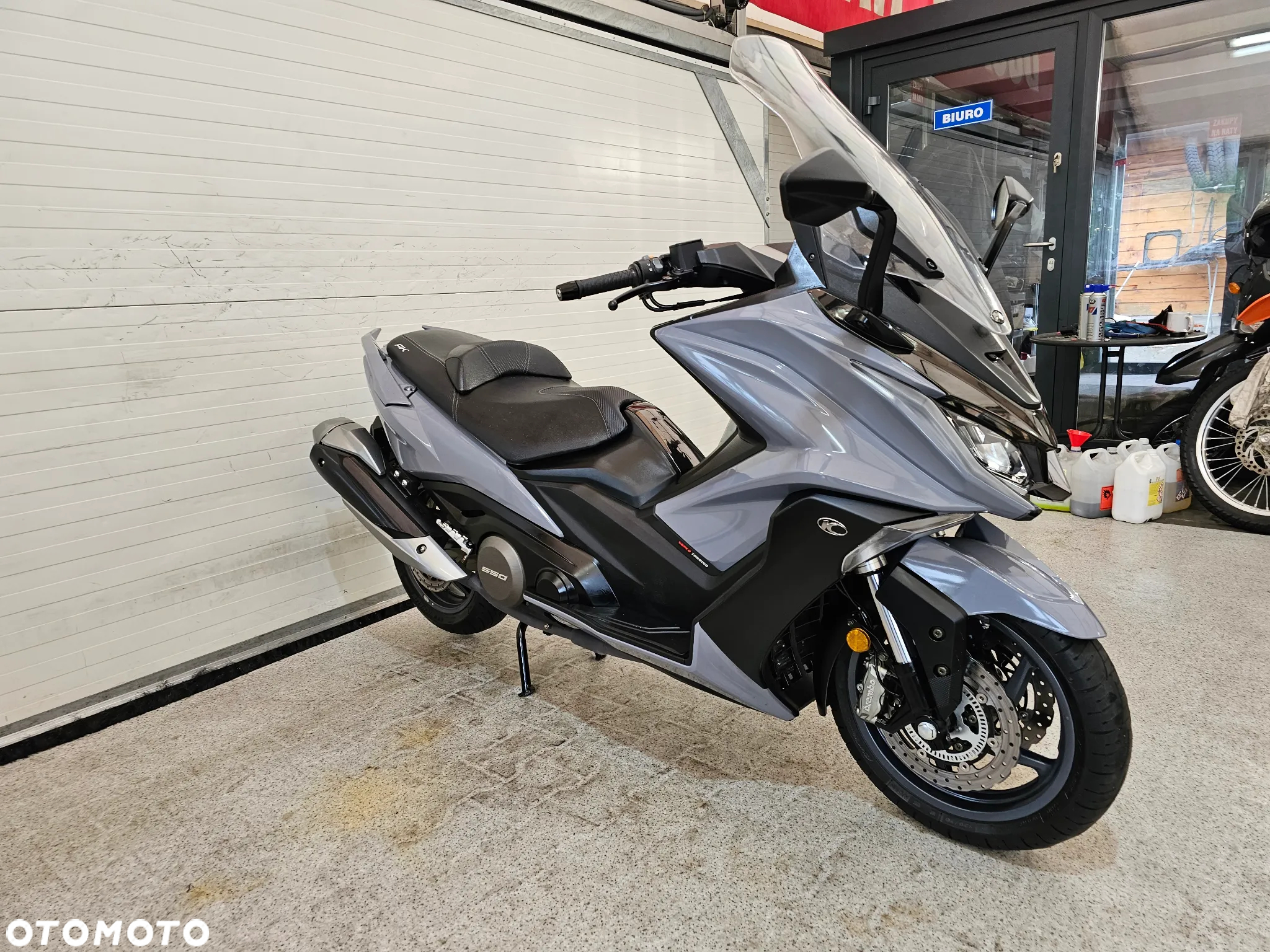 Kymco AK 550 - 21