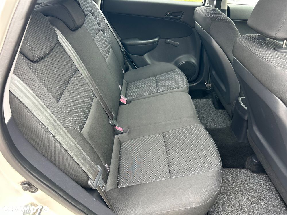 Hyundai i30 i30cw 1.6 CRDi Edition 20 - 16