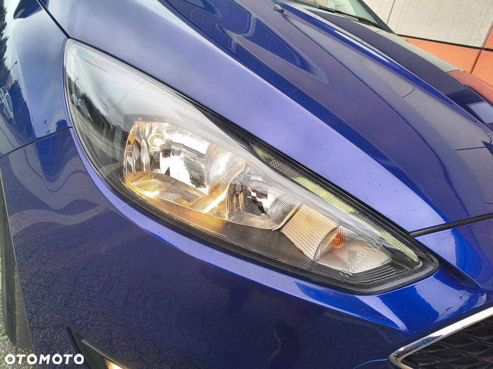 Ford Focus 1.5 EcoBoost STart-Stopp-System TITANIUM - 25