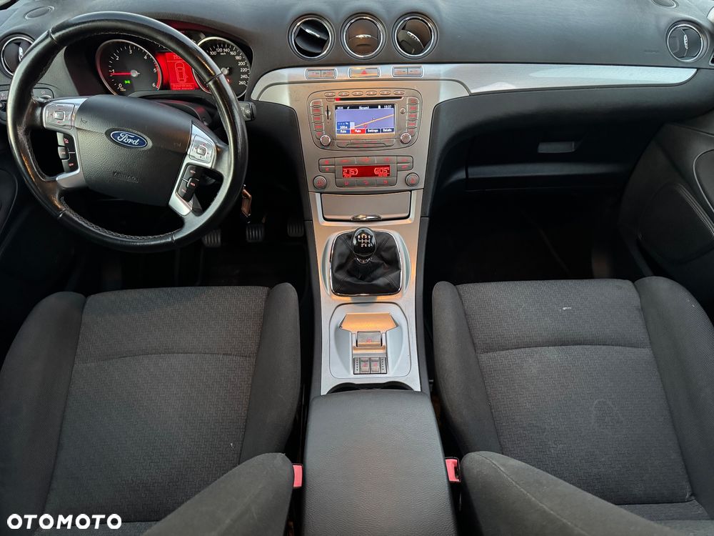 Ford S-Max 2.0 TDCi Titanium - 14