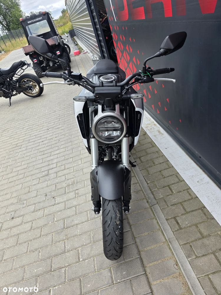 Honda CB - 25