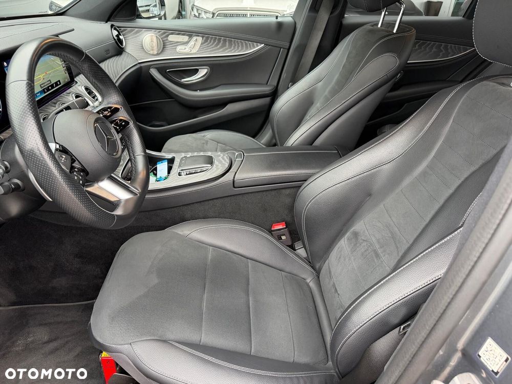 Mercedes-Benz Klasa E 220 d 4-Matic AMG - 11