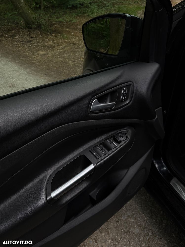 Ford Kuga 2.0 TDCi 4WD Titanium - 9