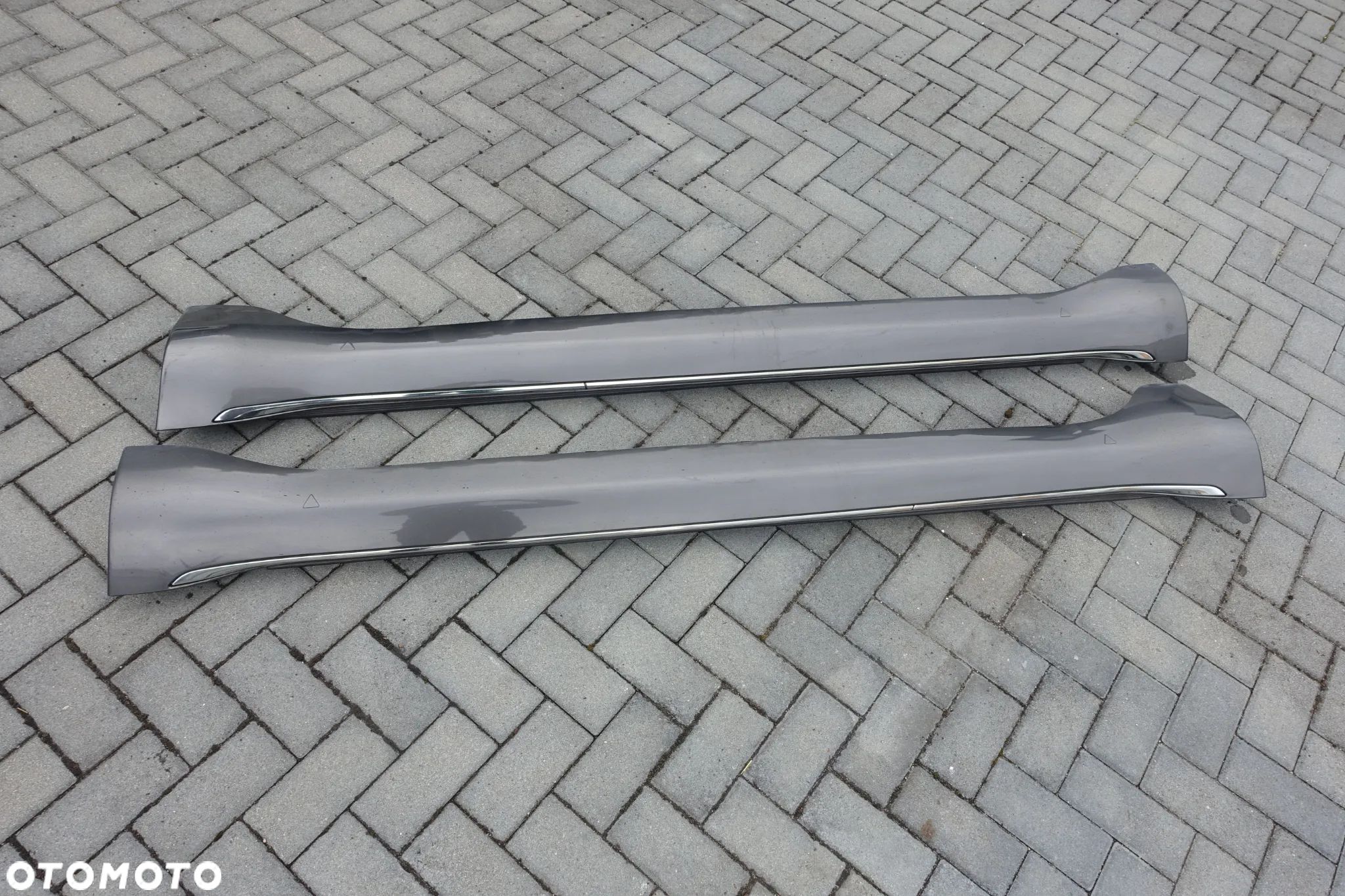 LISTWA LISTWY PROGOWE JEEP GRAND CHEROKEE SUMMIT WK2 13r. - 1