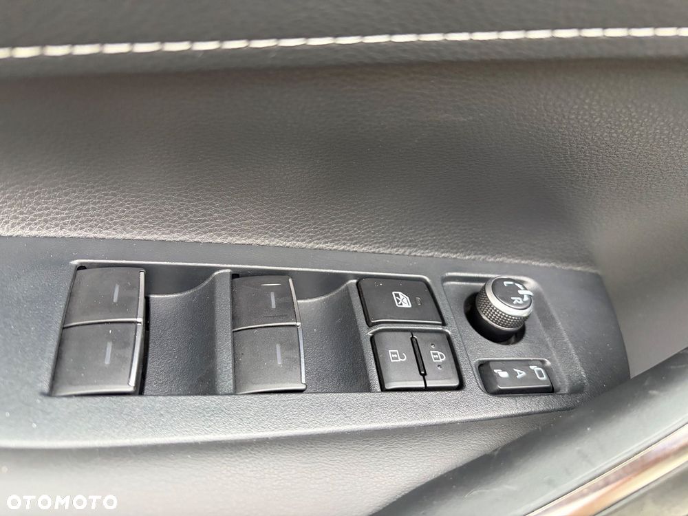 Suzuki Swace 1.8 Hybrid CVT Comfort+ - 9