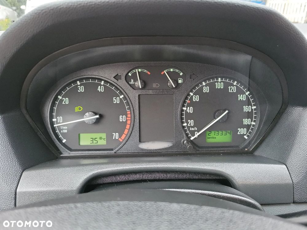 Skoda Fabia 1.4 16V Style Edition - 36