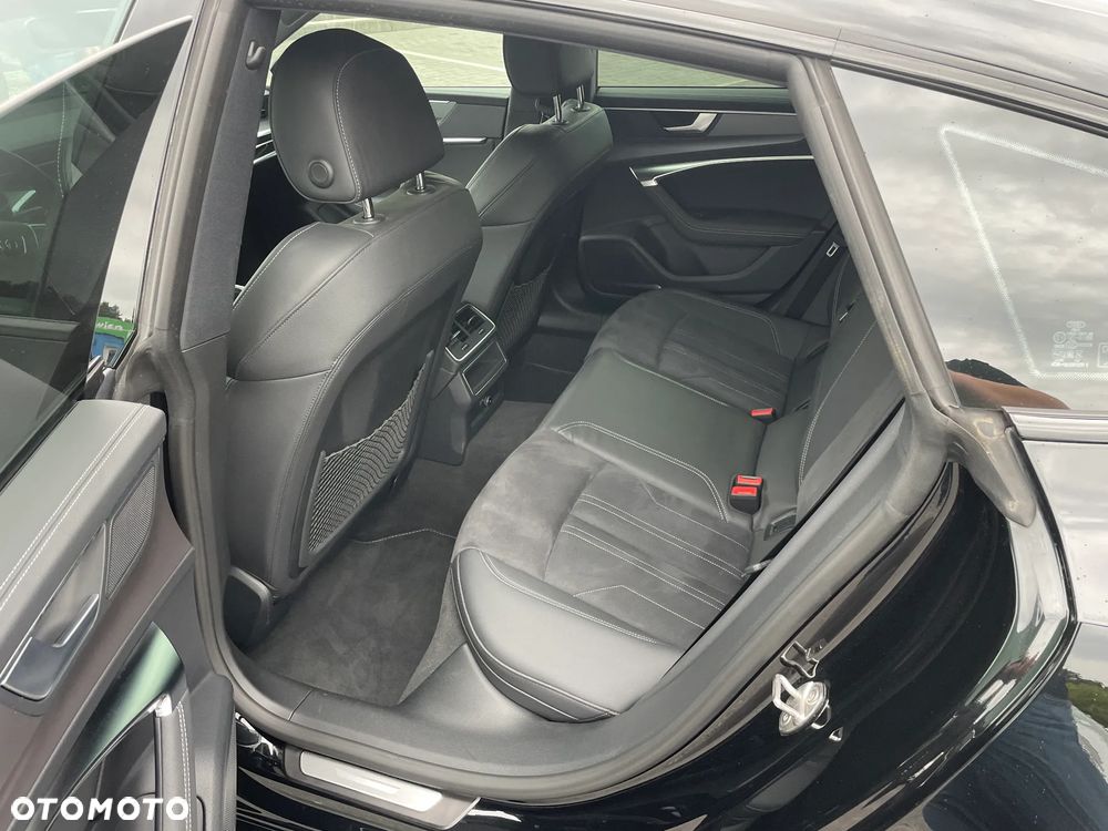 Audi A7 Sportback - 11