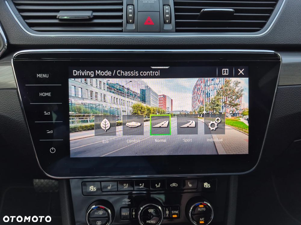 Skoda Superb 2.0 TSI Style DSG - 19