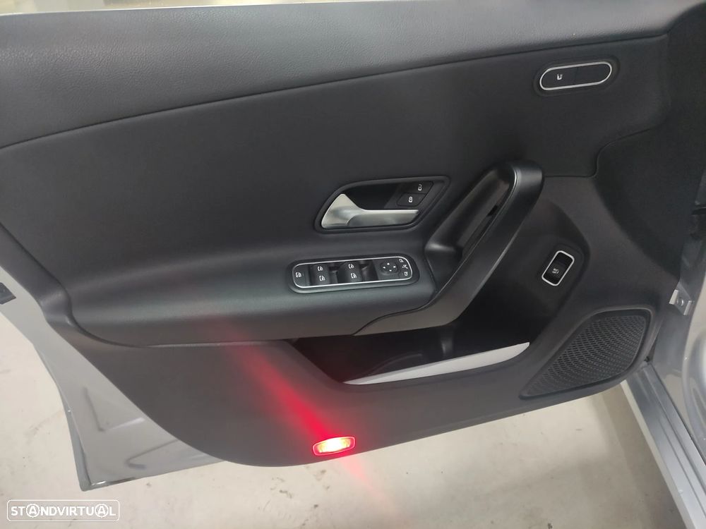 Mercedes-Benz CLA 180 d Shooting Brake Style Aut. - 15