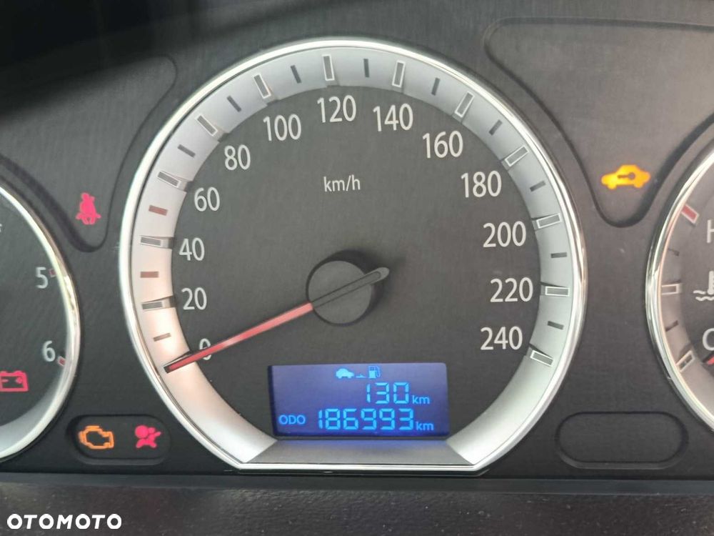Hyundai Sonata - 6