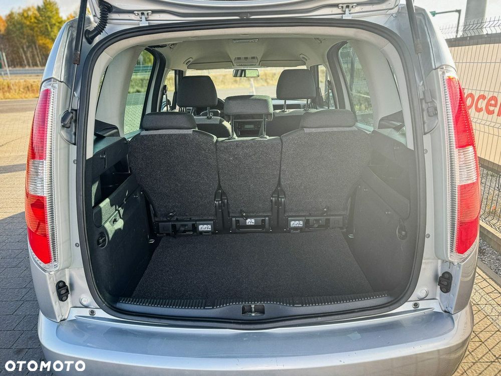 Skoda Roomster - 11