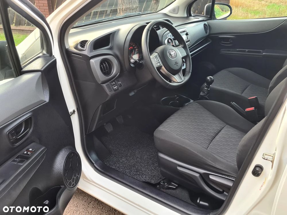 Toyota Yaris 1.33 VVT-i Life - 7