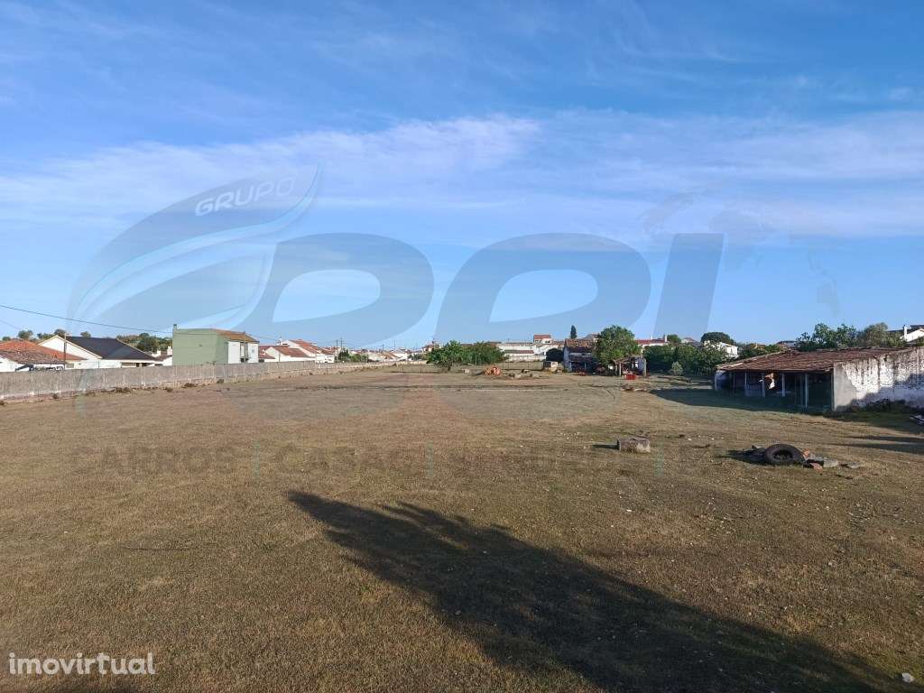 LOTE PARA CONSTRUÇÃO DE 40 APARTAMENTOS E 23 MORADIAS - Grande imagem: 4/8