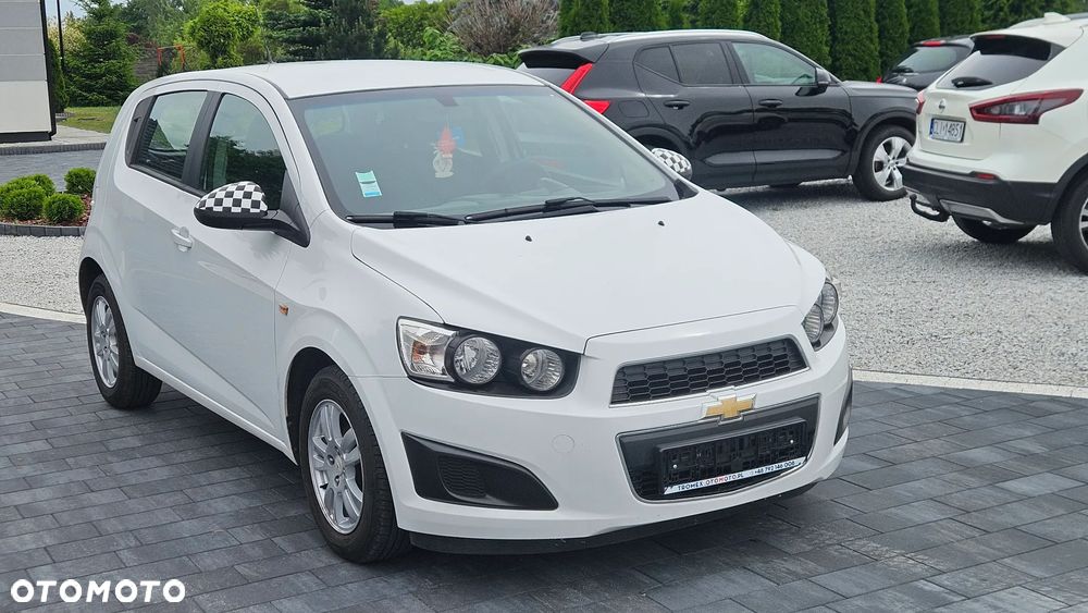 Chevrolet Aveo 1.2 LT - 1