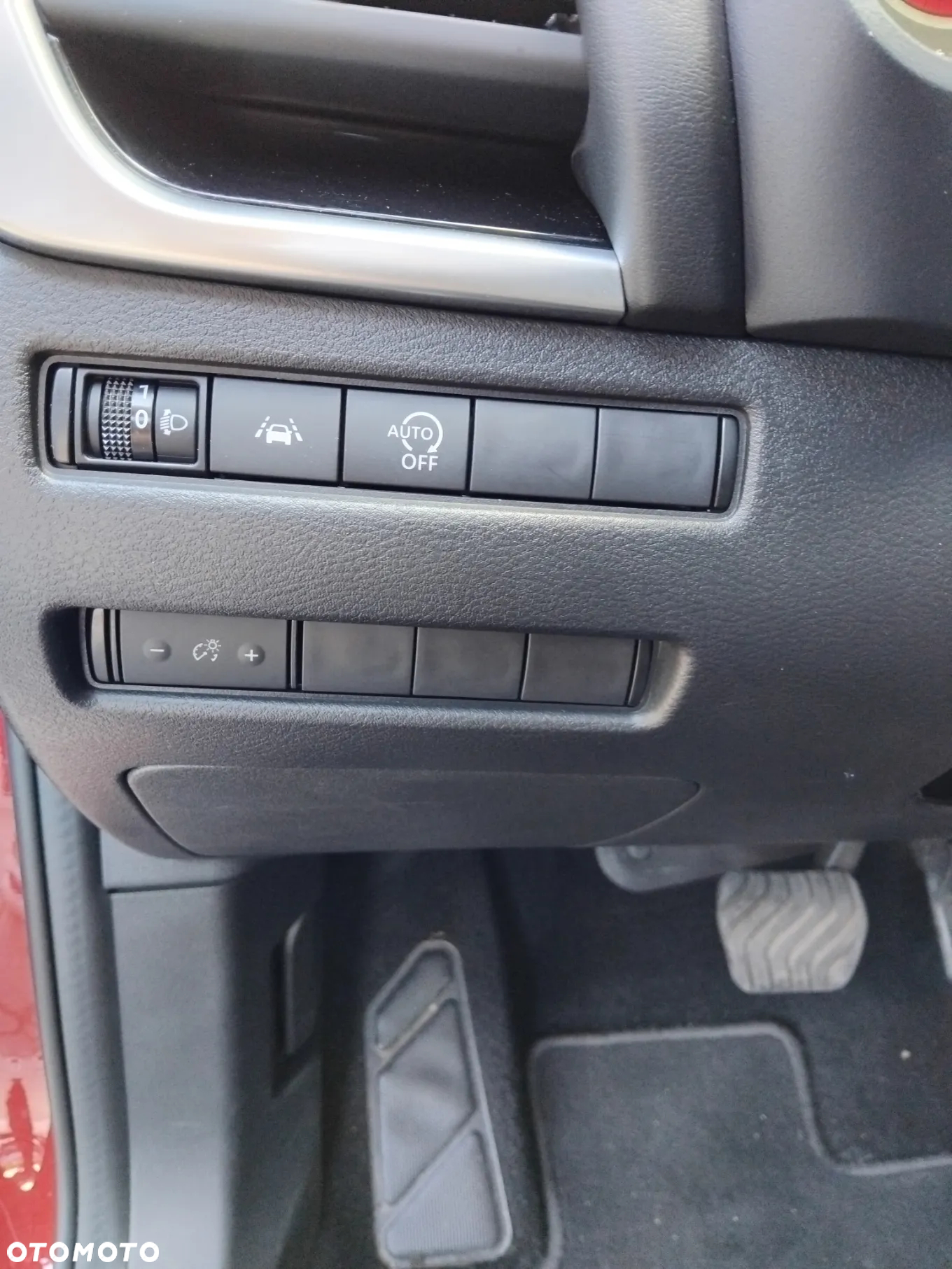 Nissan Qashqai 1.3 DIG-T mHEV N-Connecta Xtronic - 11