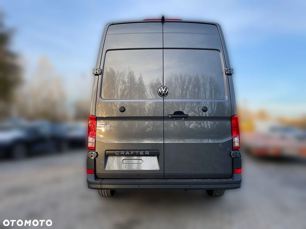 Volkswagen Crafter 35 Furgon z wysokim dachem 2,0 l 177 KM automat - 6