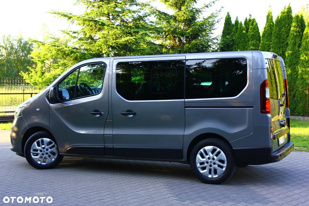 Renault Trafic 2.0 dCi - 7