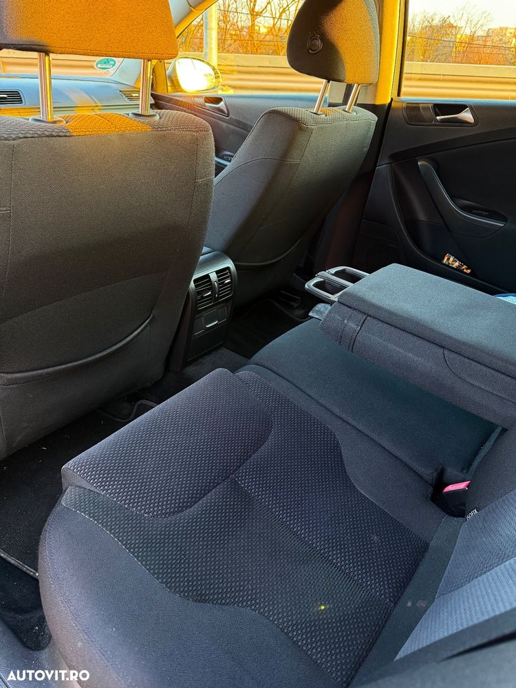 Volkswagen Passat 1.6 TDI DPF BlueMotion Technology Highline - 6