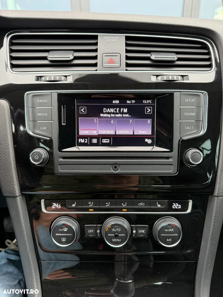 Volkswagen Golf 1.2 TSI BlueMotion Technology Cup - 36