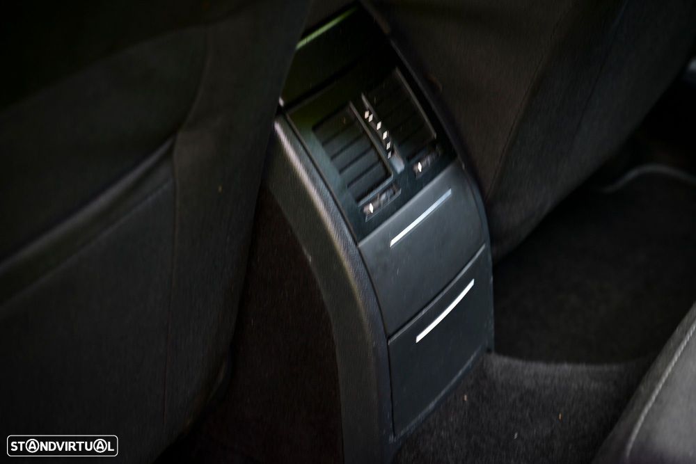 Skoda Octavia Break 1.6 TDi Elegance - 27