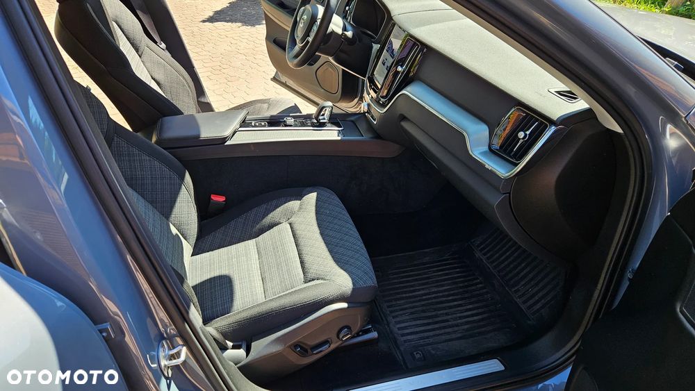 Volvo XC 60 - 24