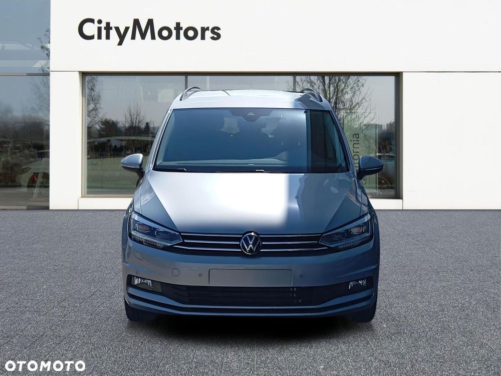 Volkswagen Touran - 9
