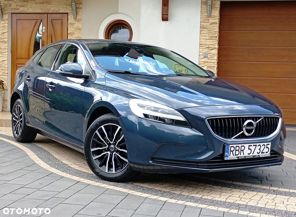 Volvo V40 T2 Drive-E Momentum - 11