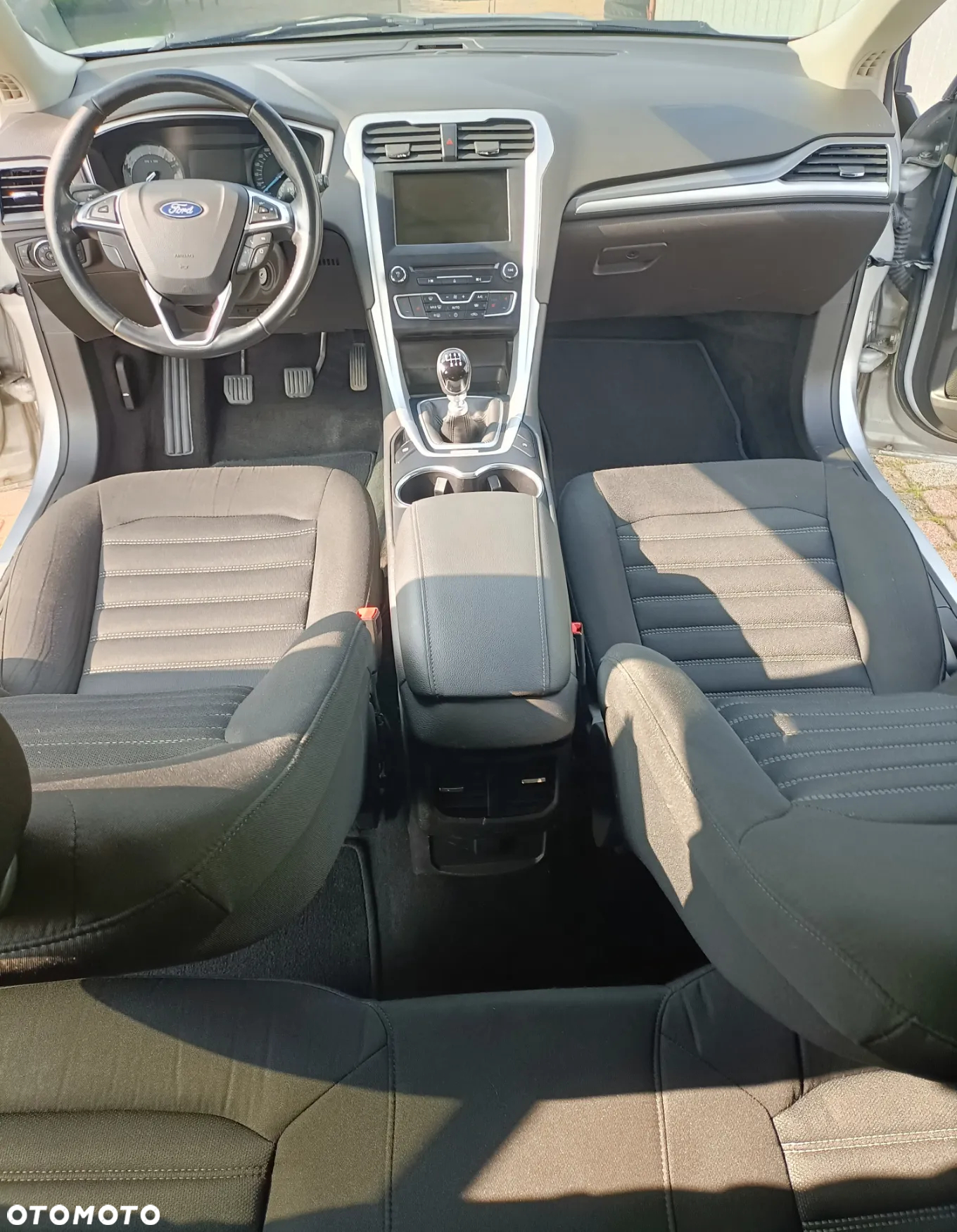 Ford Mondeo 2.0 TDCi ST-Line - 8