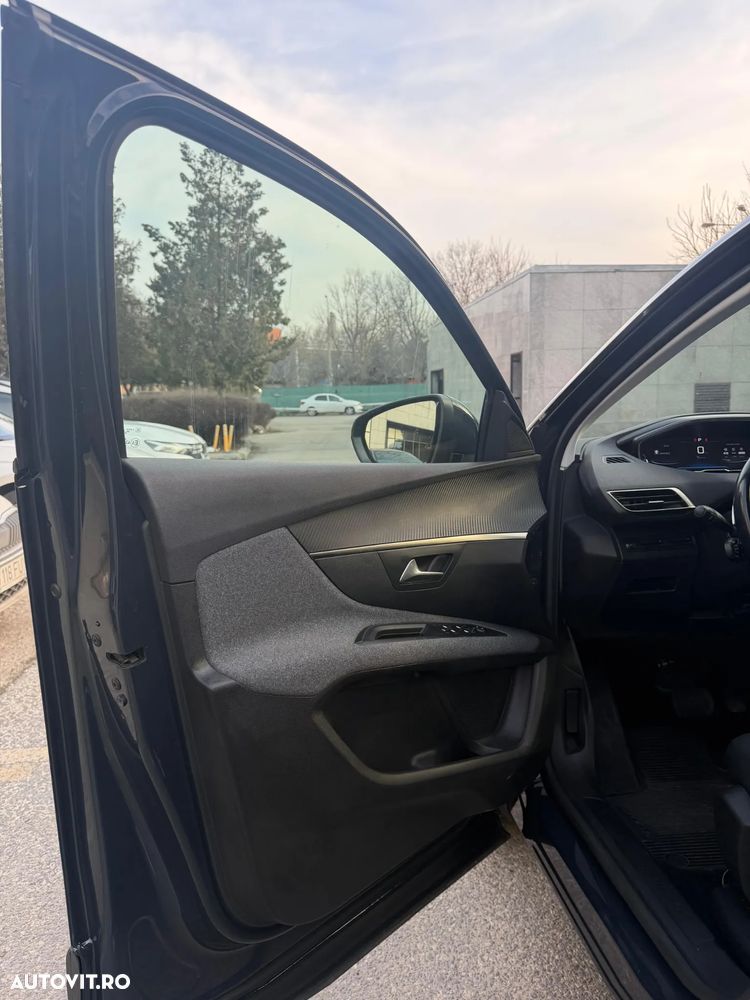 Peugeot 3008 - 17
