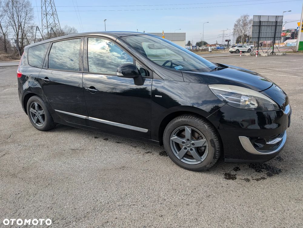 Renault Grand Scenic Energy dCi 130 Start & Stop Bose Edition - 4