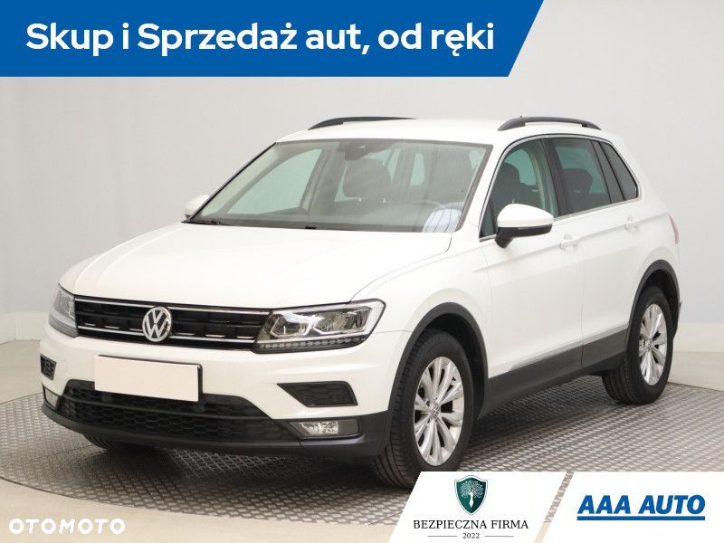 Volkswagen Tiguan - 3