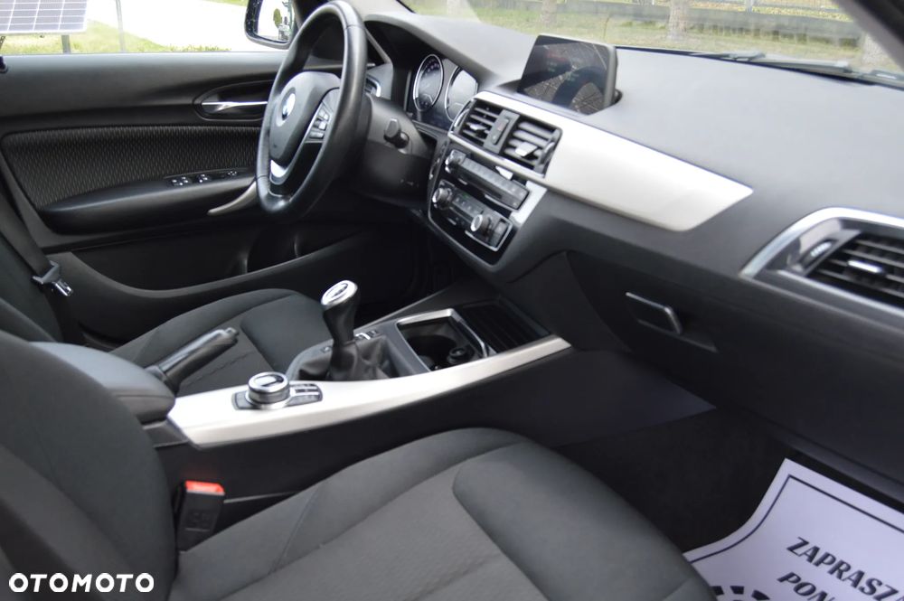 BMW Seria 1 118i Sport Line - 34