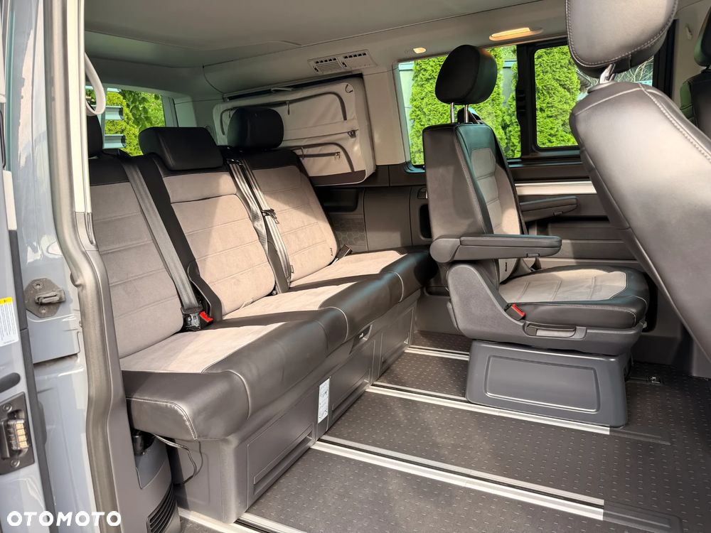 Volkswagen California - 12
