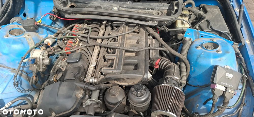 Silnik Słupek  BMW E46 2,0 B M52 B20 (206S4 - 1