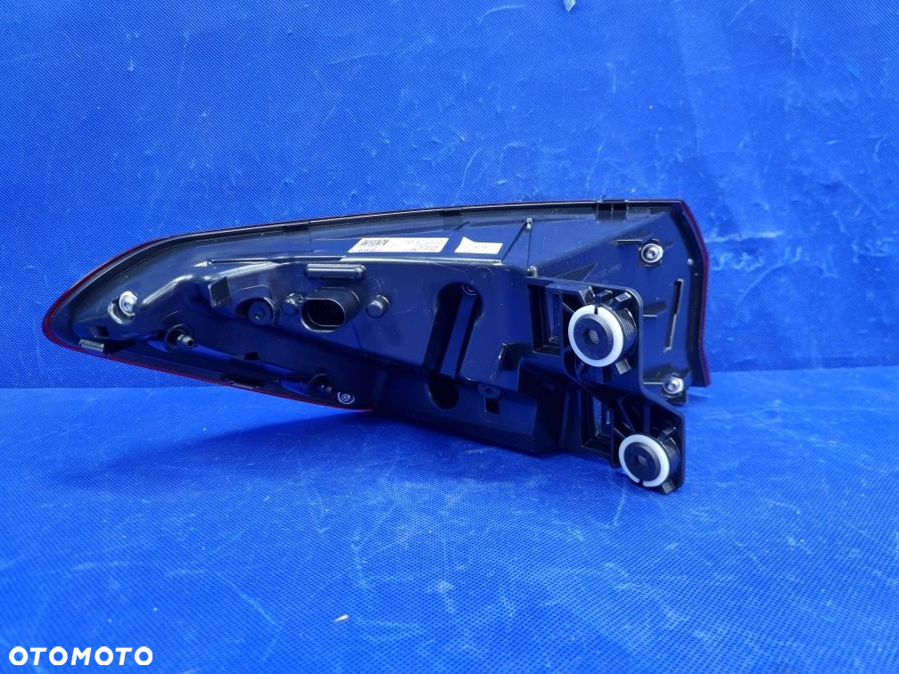 PRAWA lampa AUDI Q6 E-tron 85H tylna prawa lampa LED Nowa ORYGINAŁ - 7