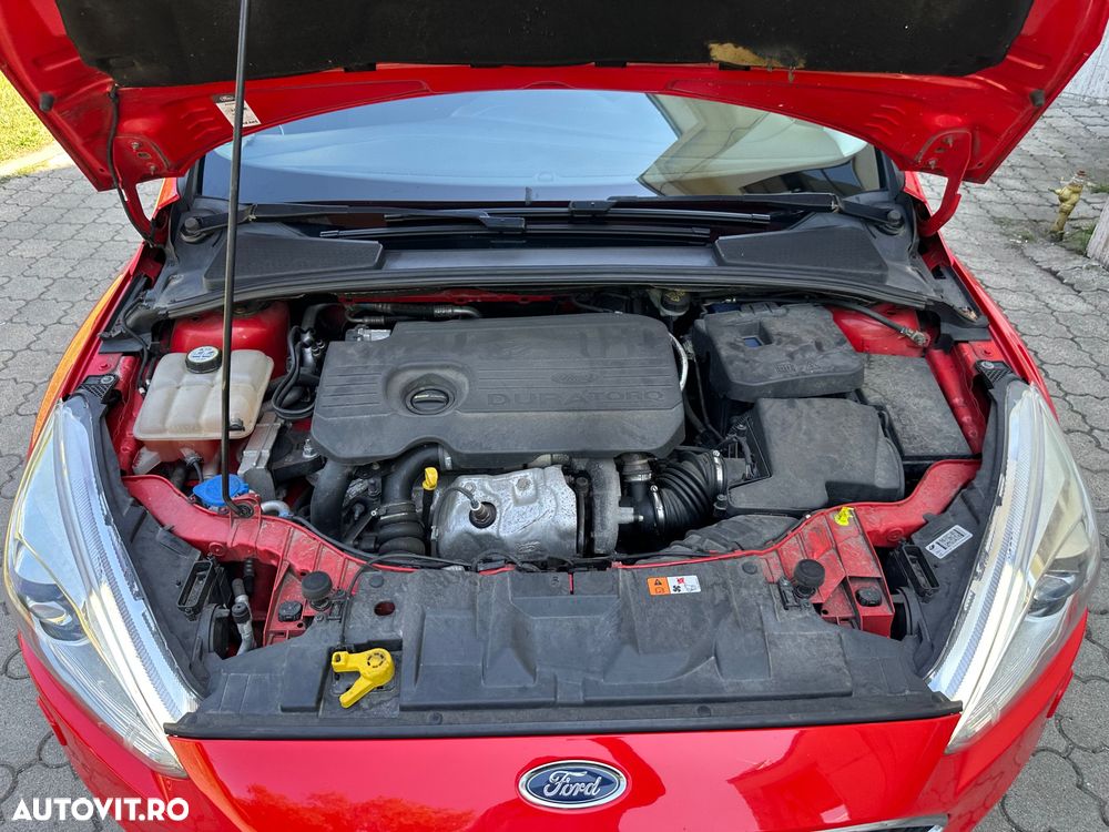 Ford Focus 1.5 TDCi ST-Line - 37