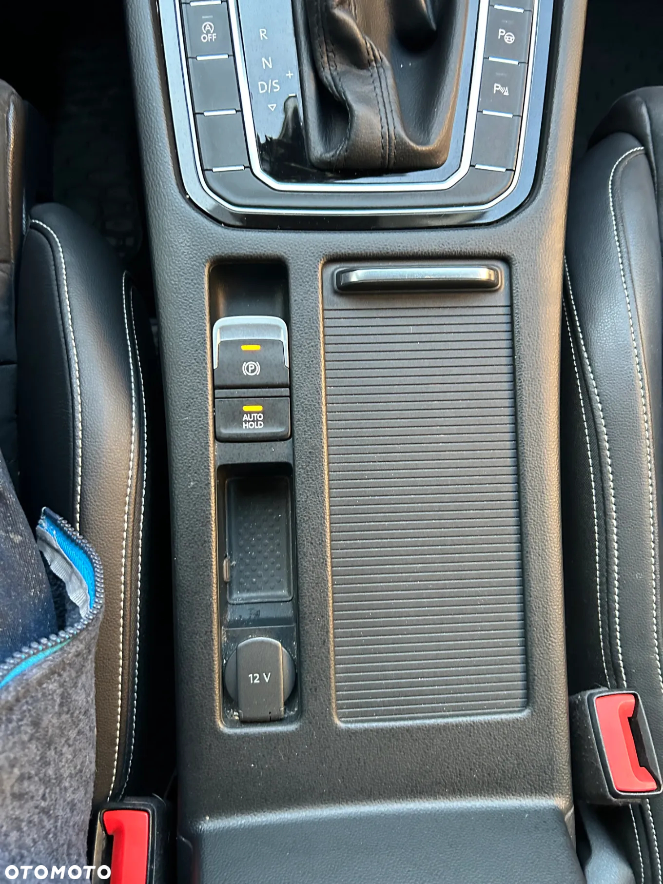 Volkswagen Passat 2.0 TDI 4Mot Elegance DSG - 24