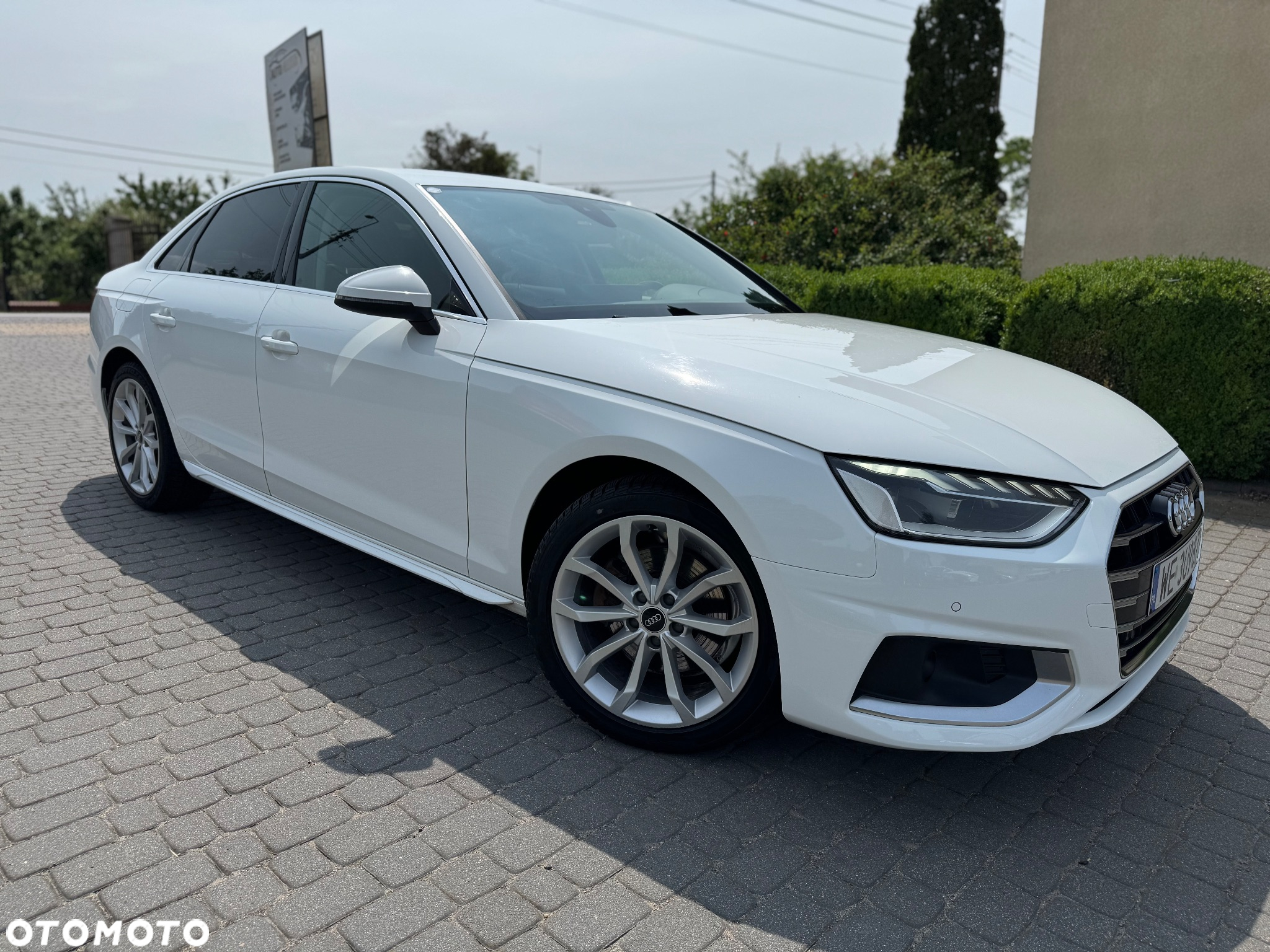 Audi A4 40 TDI Advanced S tronic - 4