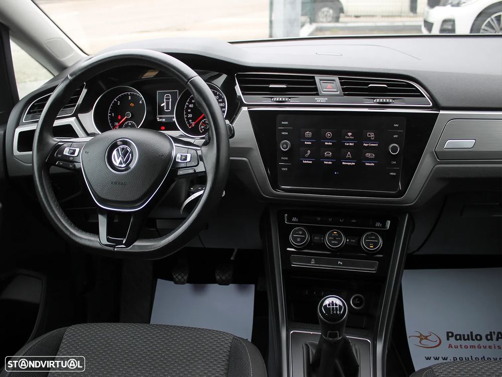 VW Touran 1.6 TDI Confortline - 11