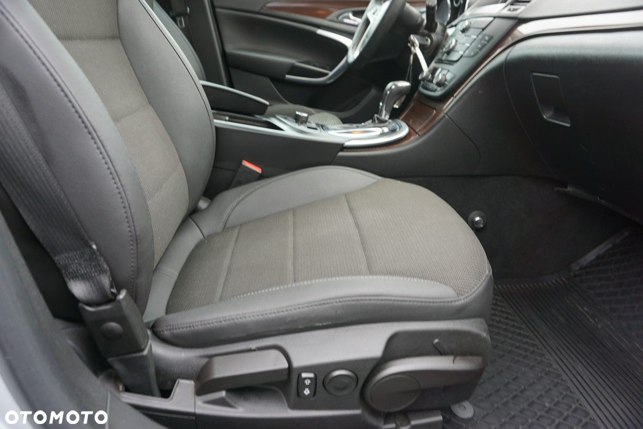 Opel Insignia - 27