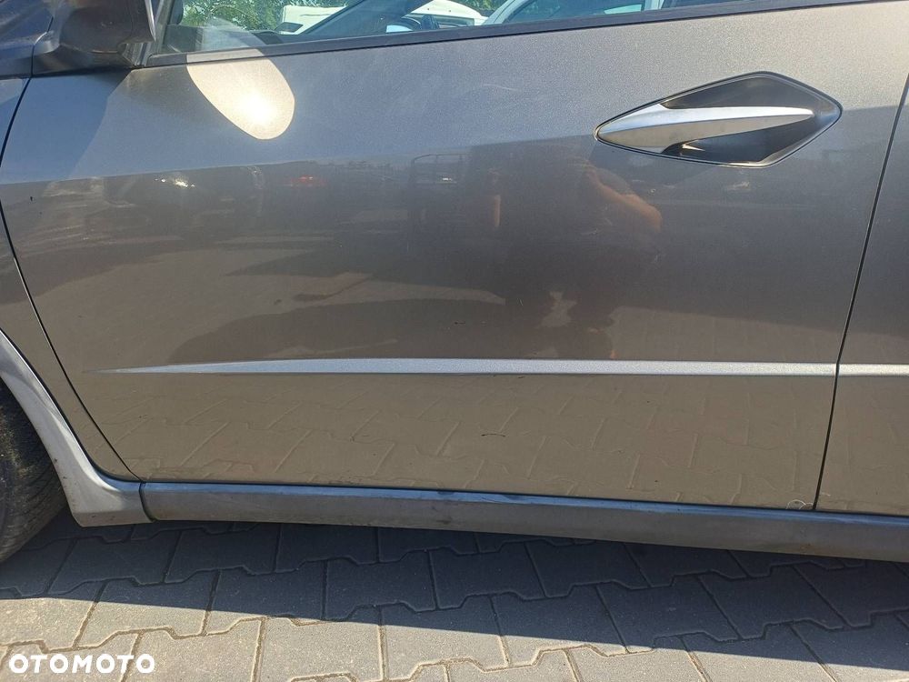DRZWI KOMPLETNE LEWY PRZÓD HONDA CIVIC VIII NH701M - 2