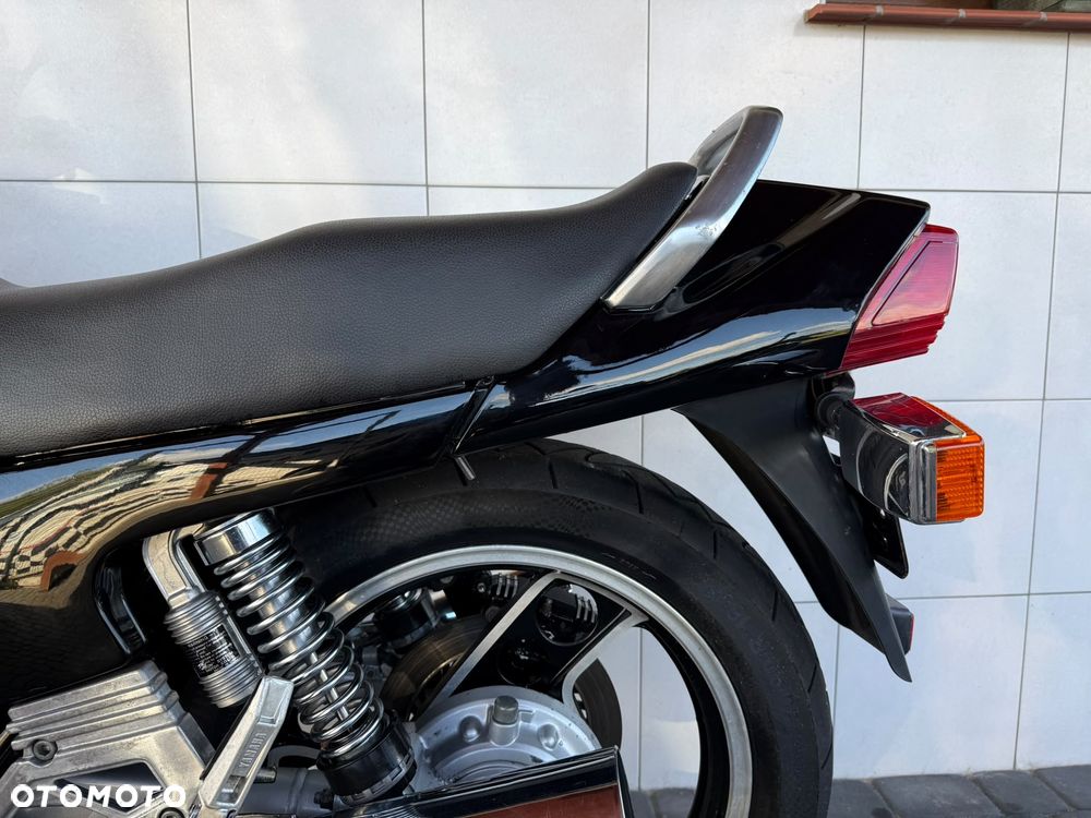 Yamaha XJ - 17