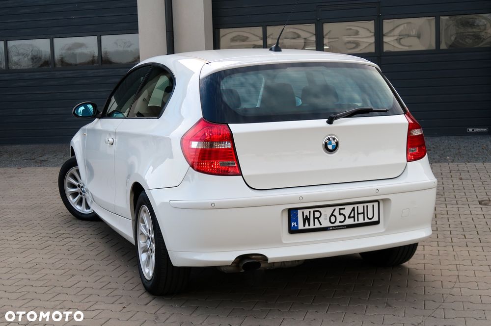 BMW Seria 1 - 10