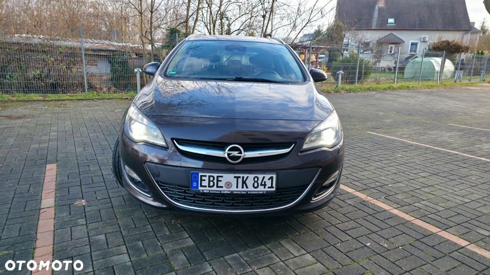 Opel Astra 1.6 CDTI DPF ecoFLEX TourerStart/Stop ENERGY - 2