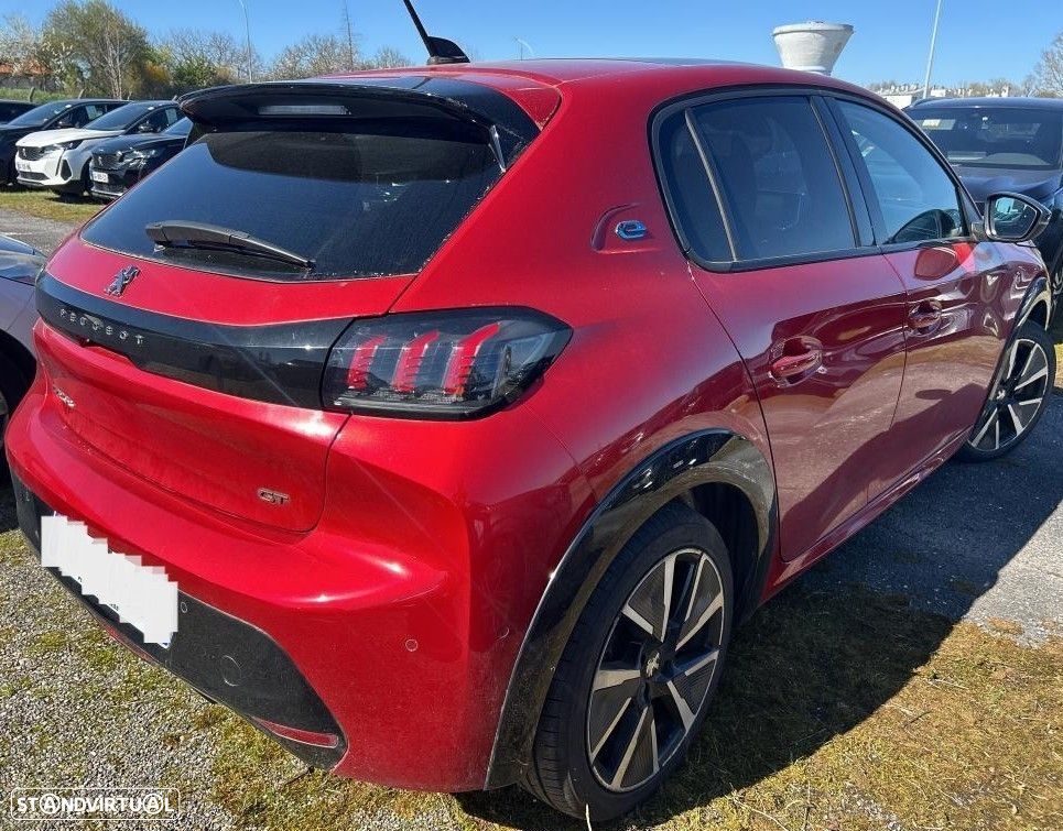 Peugeot e-208 50 kWh GT Line - 3