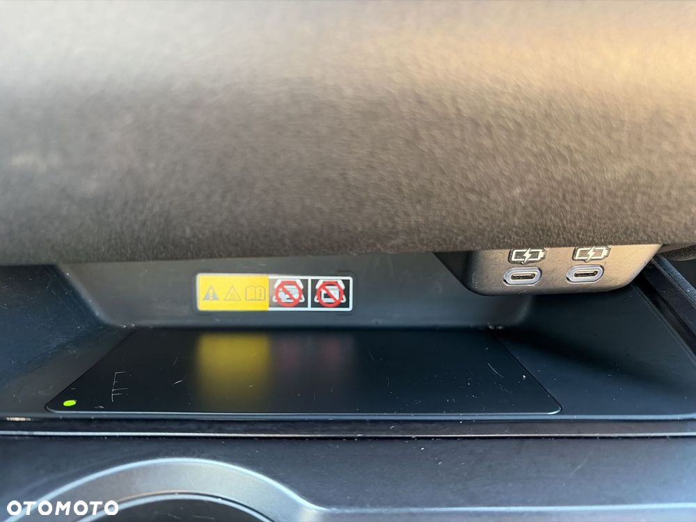 Lexus UX 250h GPF F Sport Design 2WD - 20