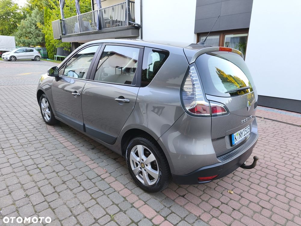 Renault Scenic 1.6 16V 110 TomTom Edition - 15