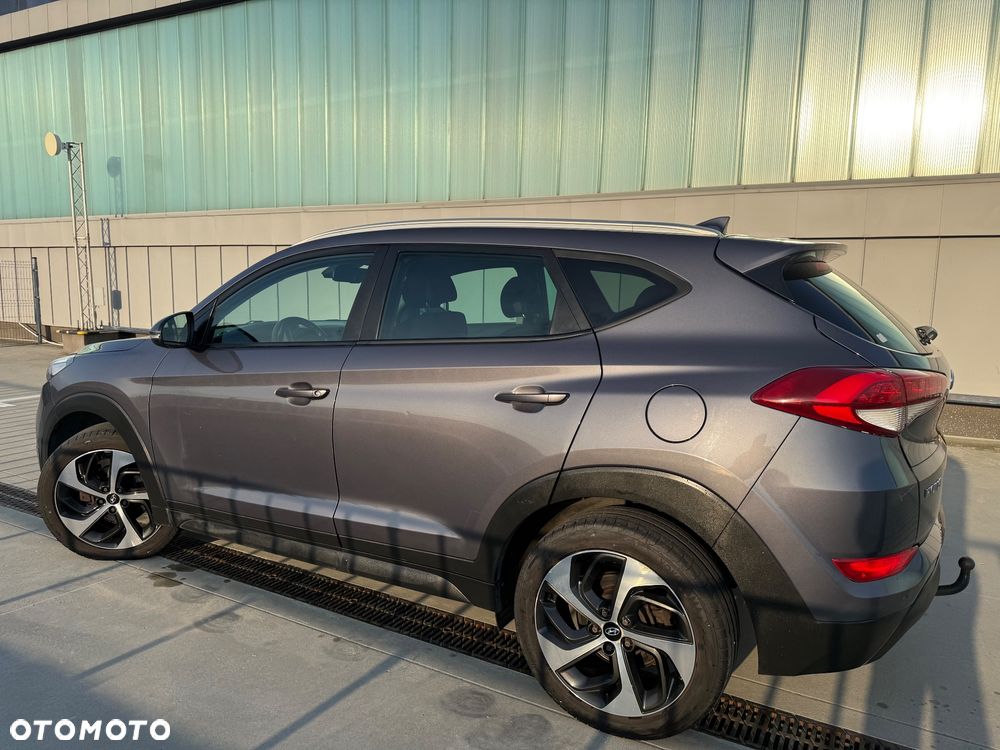 Hyundai Tucson blue 1.7 CRDi 2WD DCT Advantage - 32