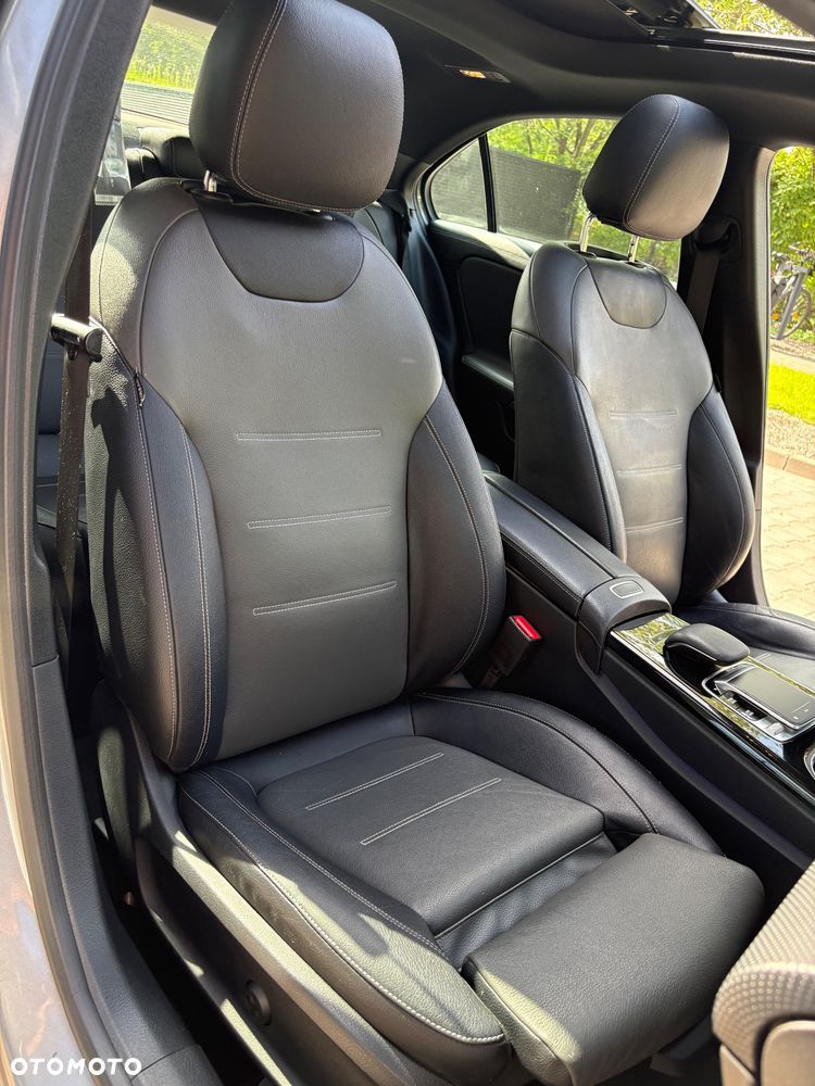 Mercedes-Benz Klasa A 220 AMG Line 7G-DCT - 18