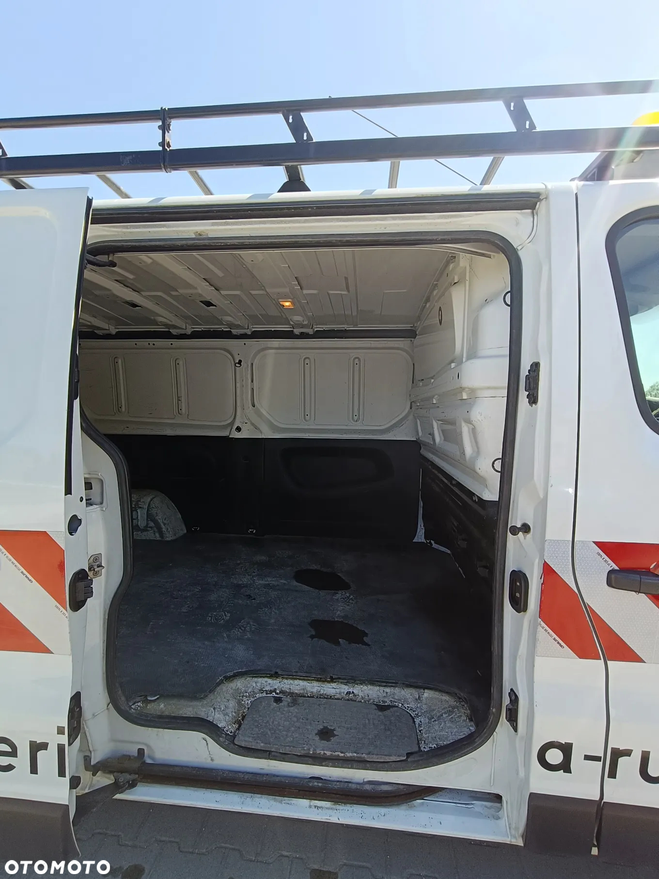 Renault TRAFIC LONG - 7